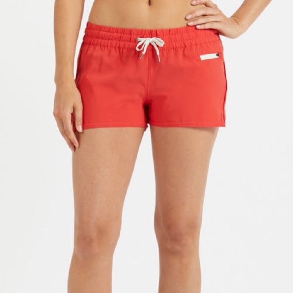 Vuori Clementine Short NWOT